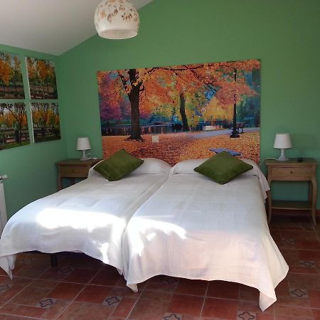 Hotel Rural La Casa Del Tio Telesforo Trescasas 외부 사진
