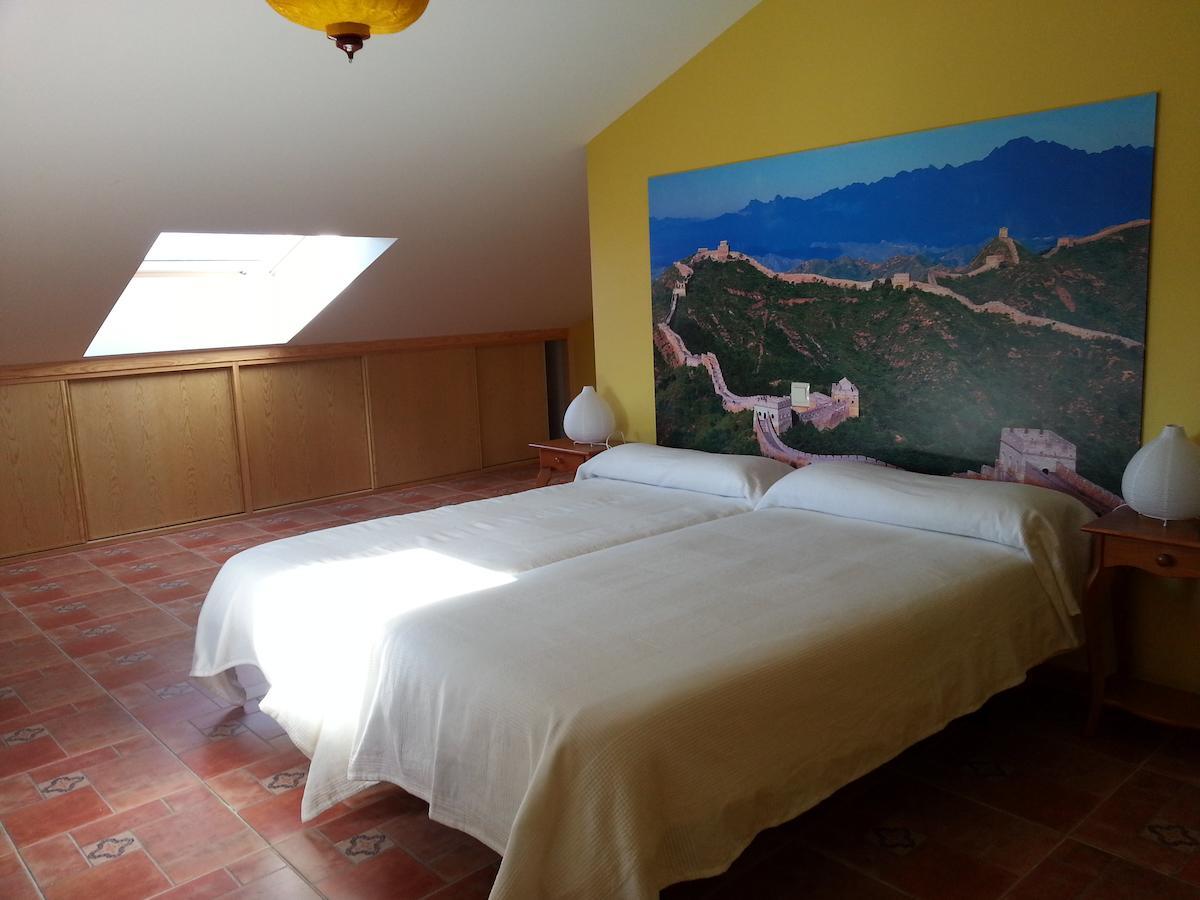 Hotel Rural La Casa Del Tio Telesforo Trescasas 객실 사진